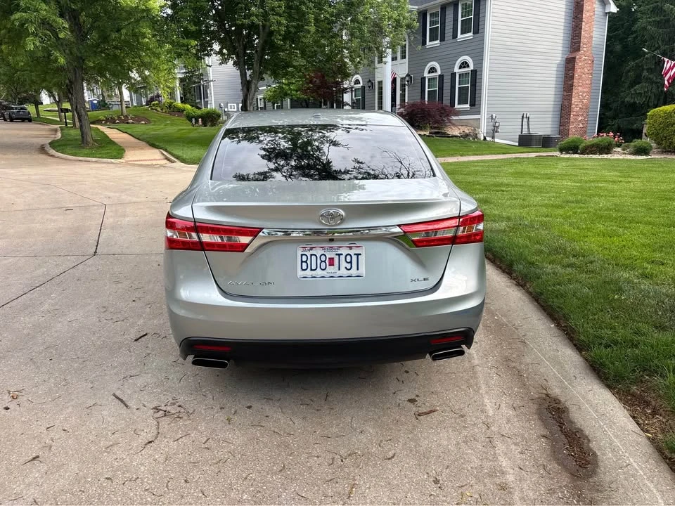 2015 Toyota Avalon 4th Gen - Image 4 of 10