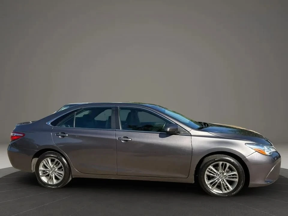 2015 Toyota Camry 7th Gen - Image 7 of 19