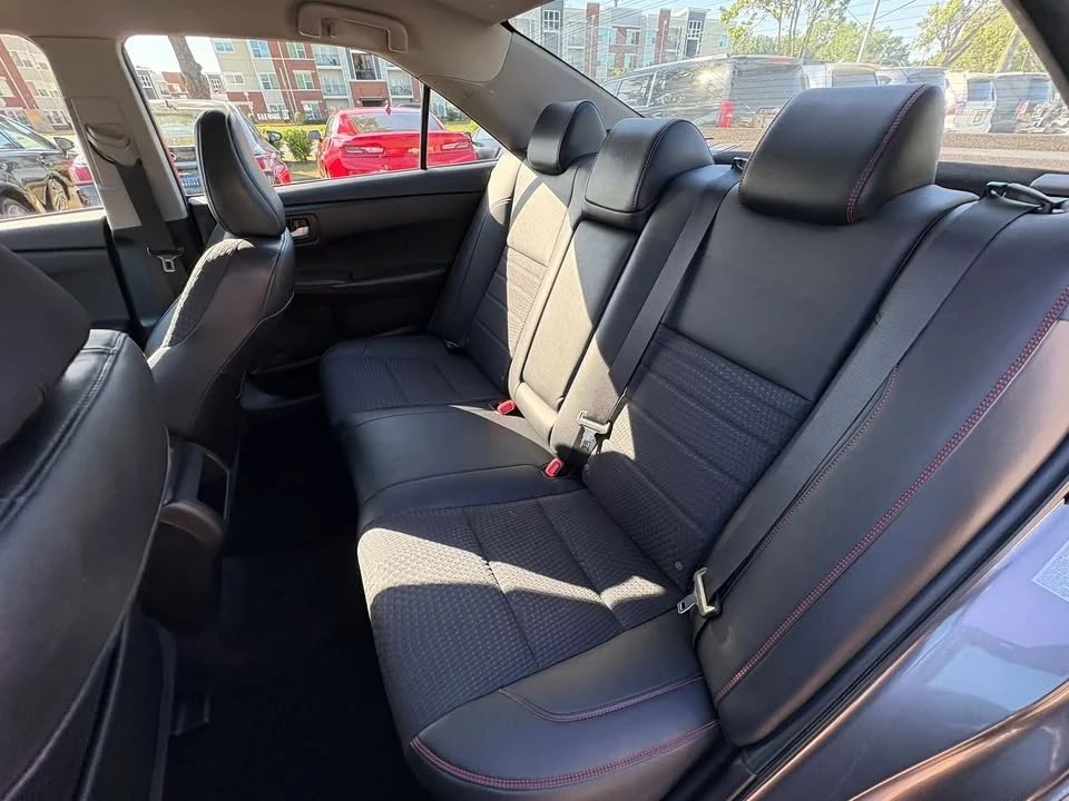 2015 Toyota Camry 7th Gen - Image 18 of 19