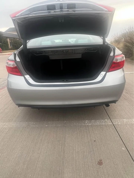 2015 Toyota Camry 7th Gen - Image 12 of 13