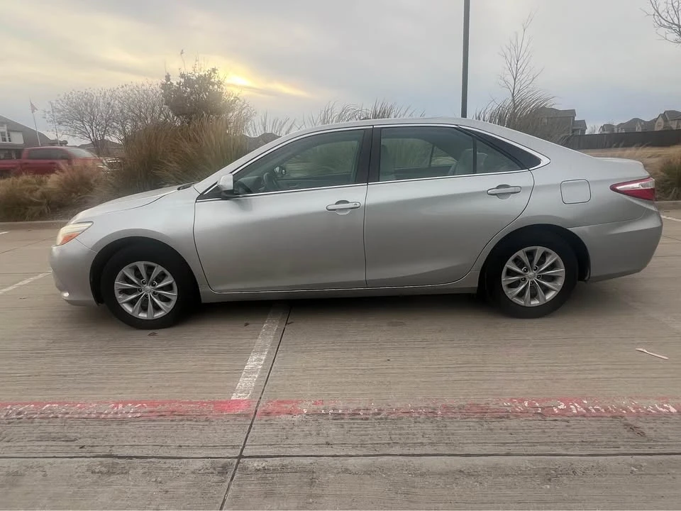 2015 Toyota Camry 7th Gen - Image 9 of 13