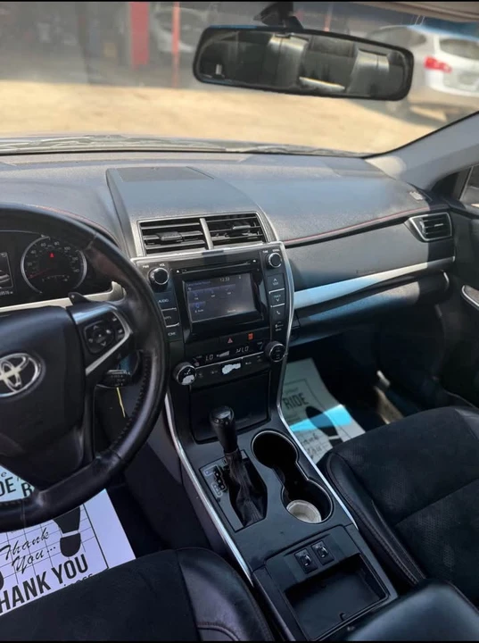 2015 Toyota Camry 7th Gen - Image 5 of 7