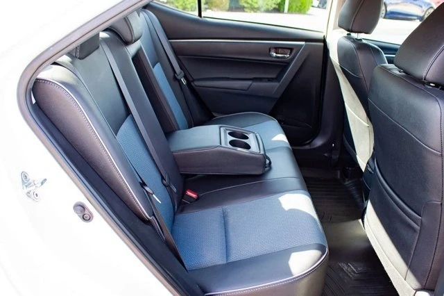2015 Toyota Corolla 11th Gen - Image 18 of 20