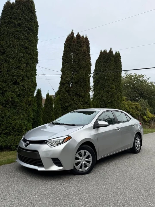 2015 Toyota Corolla 11th Gen - Image 3 of 20