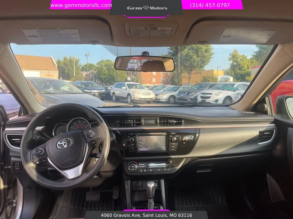 2015 Toyota Corolla 11th Gen - Image 12 of 15