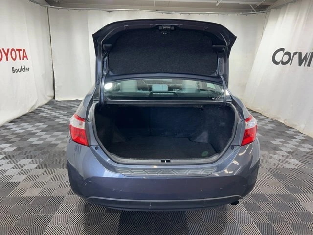 2015 Toyota Corolla 11th Gen - Image 15 of 20
