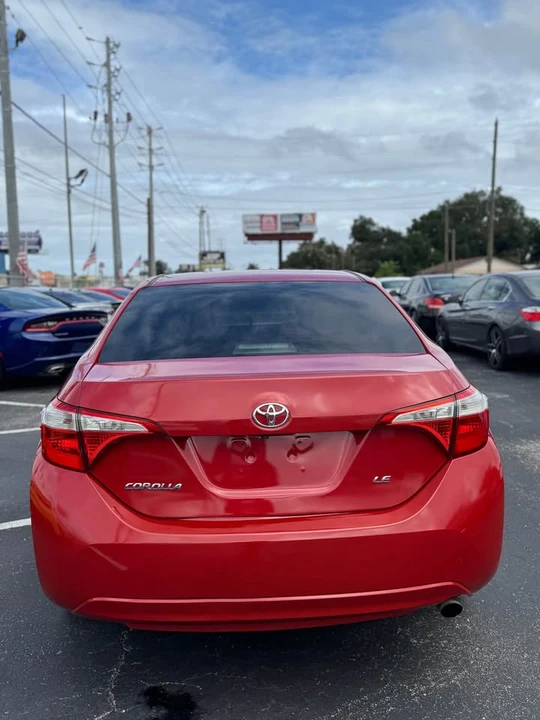 2015 Toyota Corolla 11th Gen - Image 13 of 17