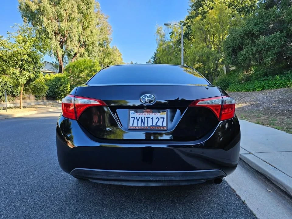 2015 Toyota Corolla 11th Gen - Image 7 of 20