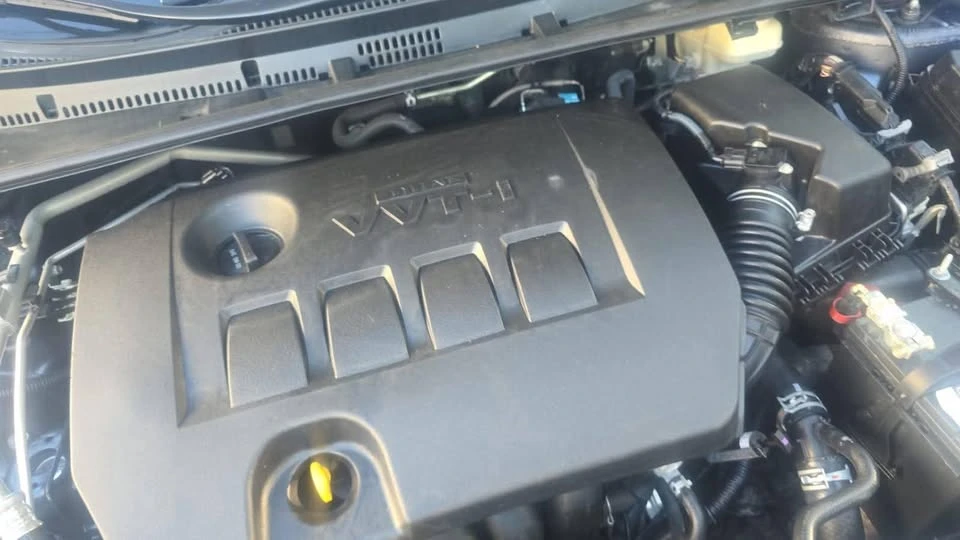 2015 Toyota Corolla 11th Gen - Image 6 of 7