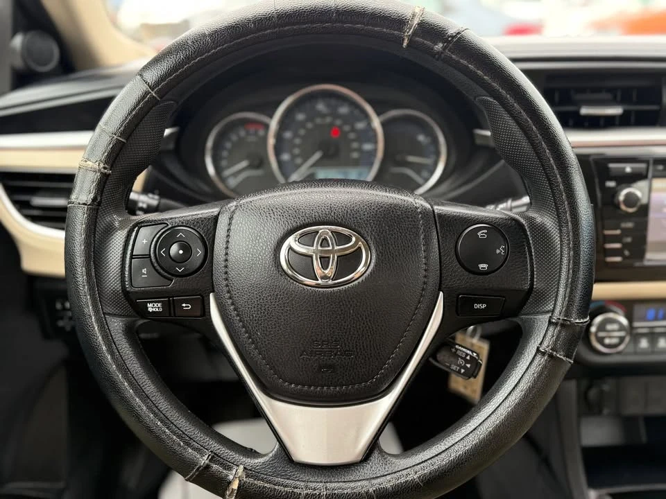 2015 Toyota Corolla 11th Gen - Image 8 of 12