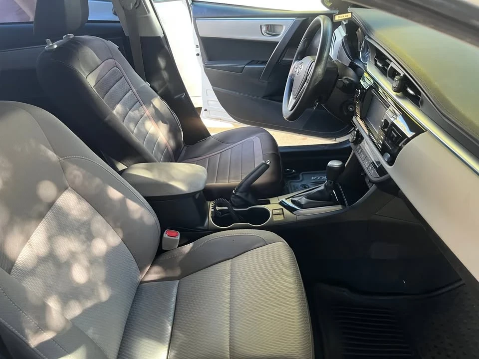 2015 Toyota Corolla 11th Gen - Image 4 of 11
