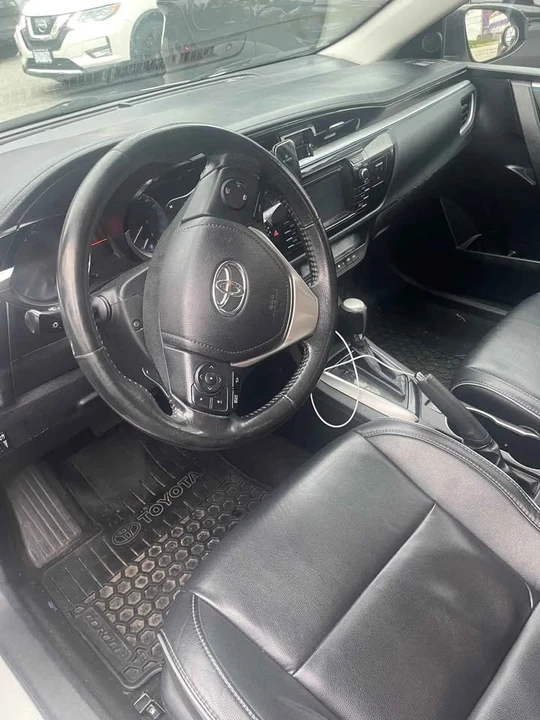 2015 Toyota Corolla 11th Gen - Image 4 of 6