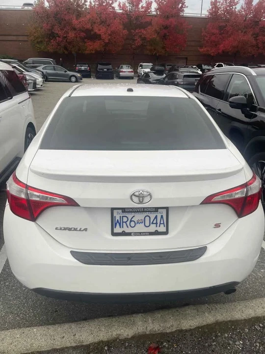 2015 Toyota Corolla 11th Gen - Image 2 of 6