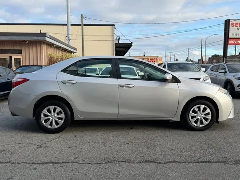2015 Toyota Corolla 11th Gen - Image 3 of 12