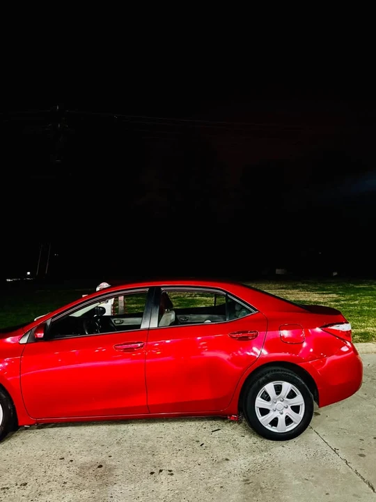 2015 Toyota Corolla 11th Gen - Image 2 of 3