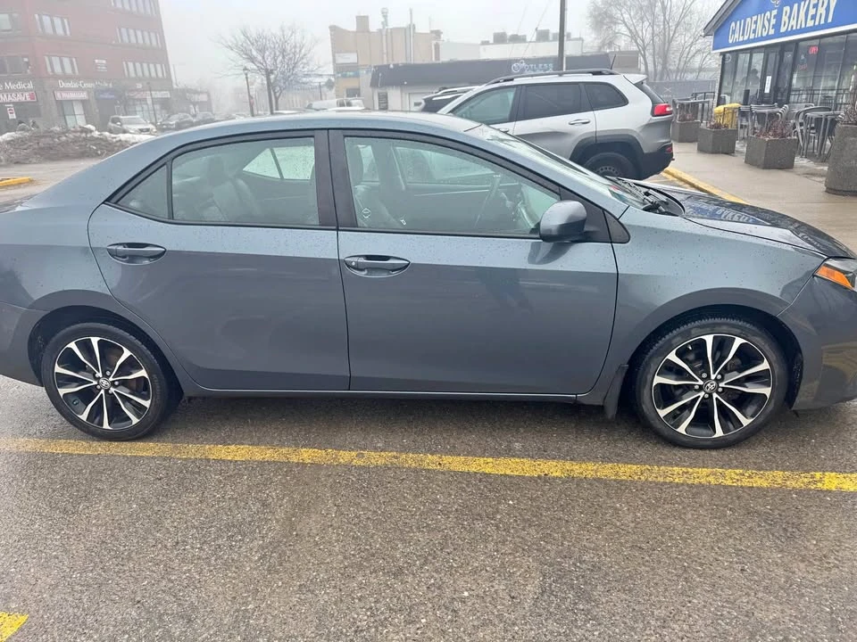 2015 Toyota Corolla 11th Gen - Image 1 of 5