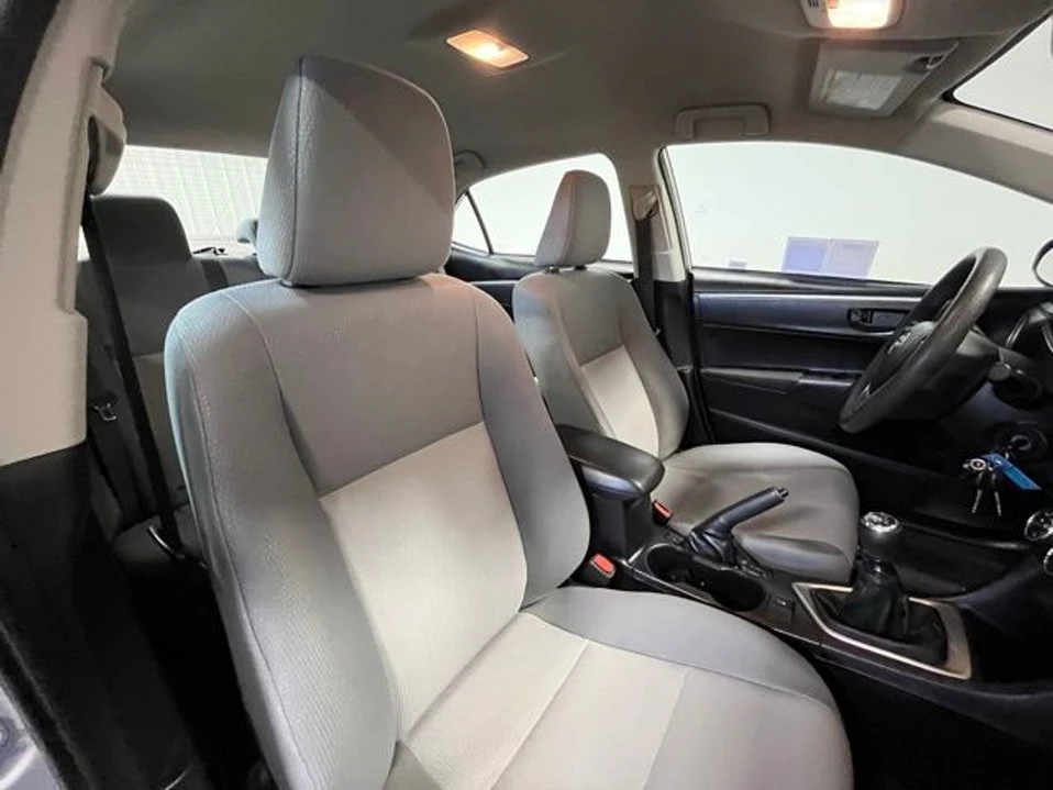 2015 Toyota Corolla 11th Gen - Image 8 of 20