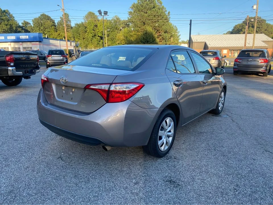 2015 Toyota Corolla 11th Gen - Image 4 of 14