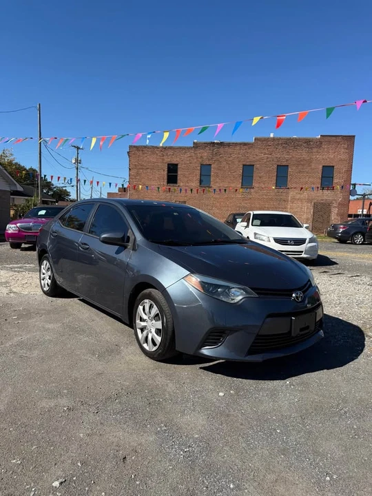 2015 Toyota Corolla 11th Gen - Image 8 of 17
