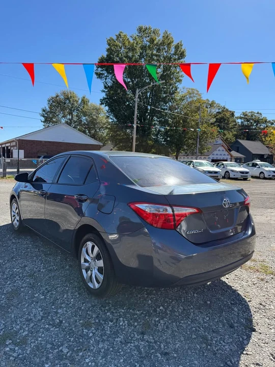 2015 Toyota Corolla 11th Gen - Image 15 of 17