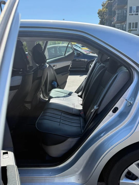 2015 Toyota Corolla 11th Gen - Image 5 of 6