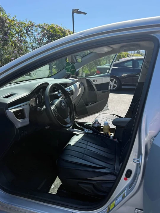 2015 Toyota Corolla 11th Gen - Image 6 of 6