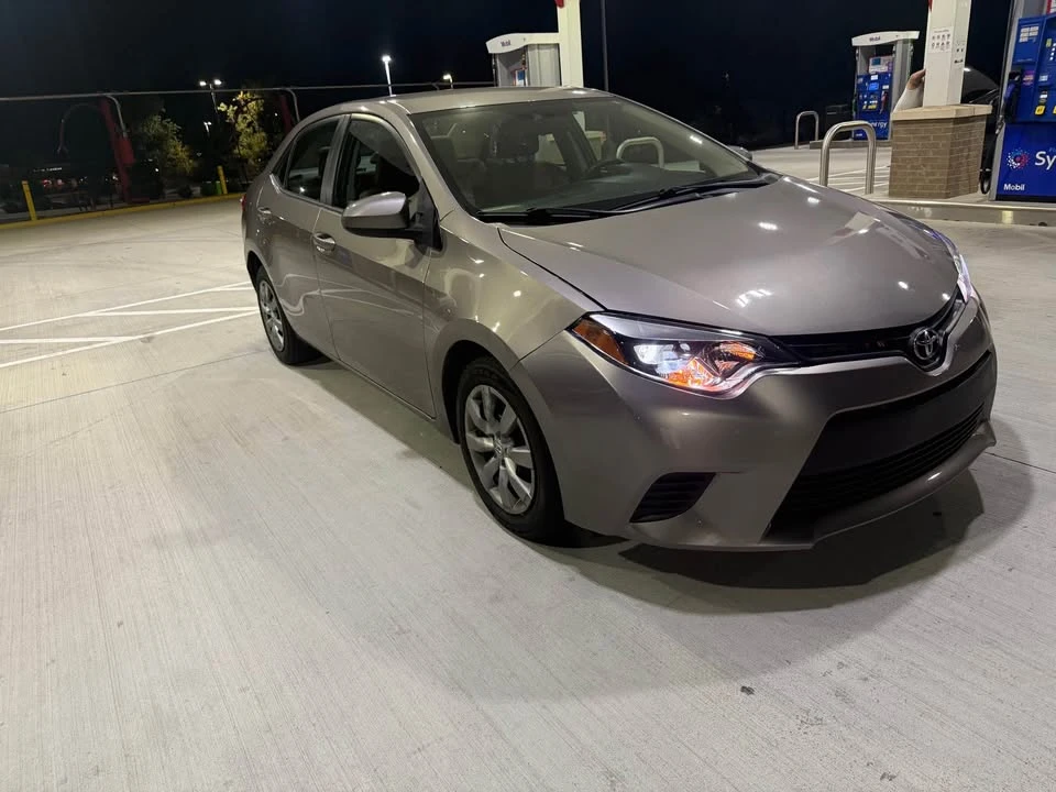 2015 Toyota Corolla 11th Gen - Image 2 of 12
