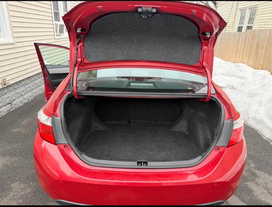 2015 Toyota Corolla 11th Gen - Image 8 of 8