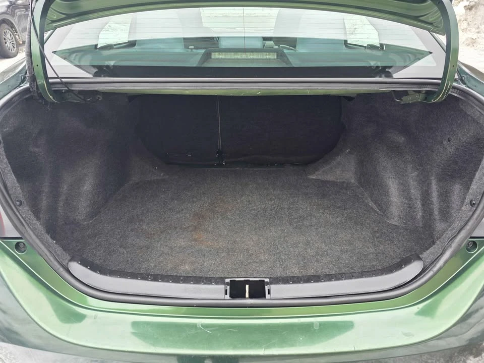 2015 Toyota Corolla 11th Gen - Image 17 of 18