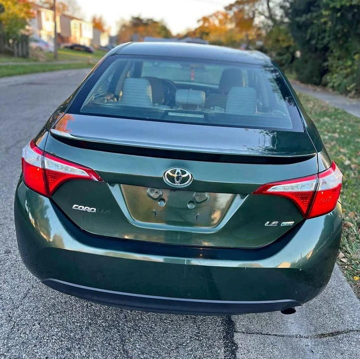 2015 Toyota Corolla 11th Gen - Image 1 of 3