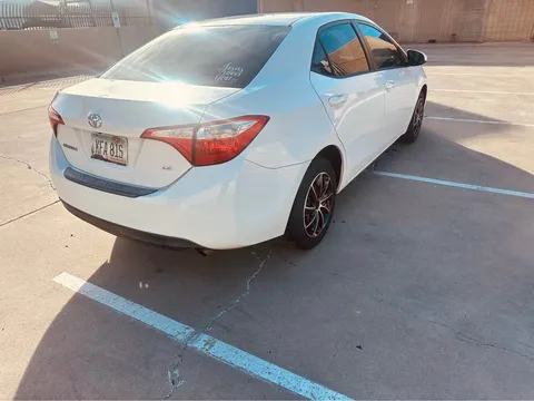 2015 Toyota Corolla 11th Gen - Image 4 of 7