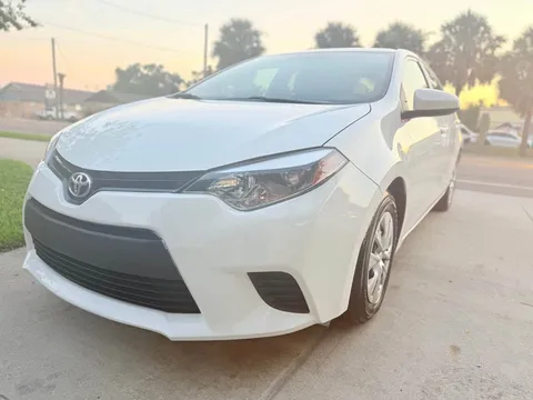 2015 Toyota Corolla 11th Gen - Image 2 of 12