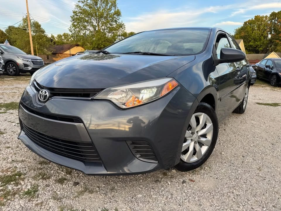 2015 Toyota Corolla 11th Gen - Image 4 of 18
