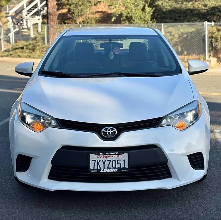 2015 Toyota Corolla 11th Gen - Image 1 of 10