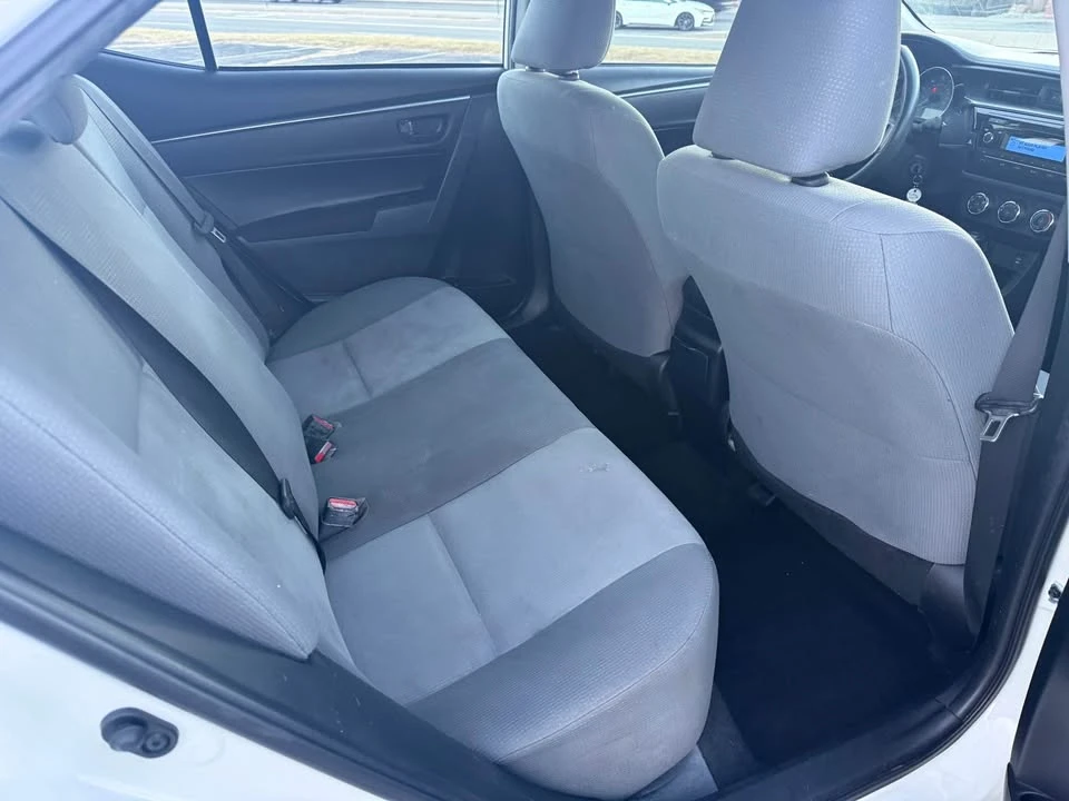 2015 Toyota Corolla 11th Gen - Image 11 of 15