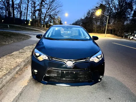 2015 Toyota Corolla 11th Gen - Image 2 of 10