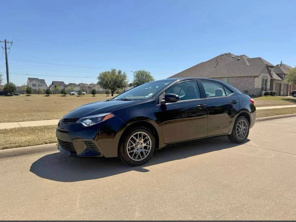 2015 Toyota Corolla 11th Gen - Image 1 of 6