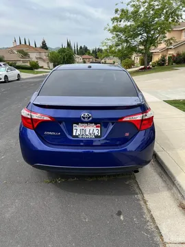 2015 Toyota Corolla 11th Gen - Image 3 of 8