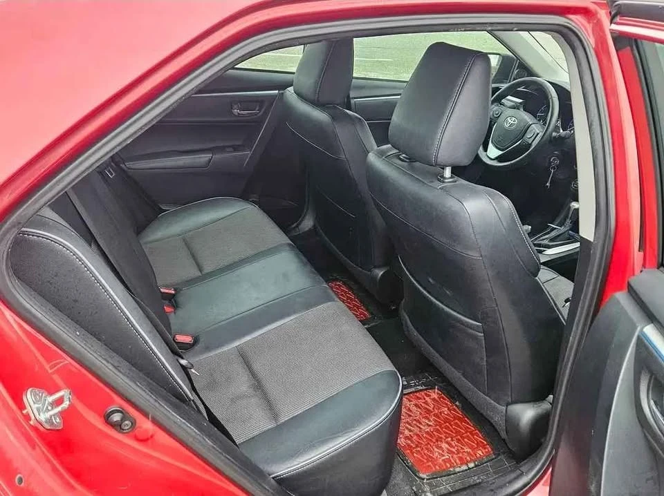 2015 Toyota Corolla 11th Gen - Image 4 of 7