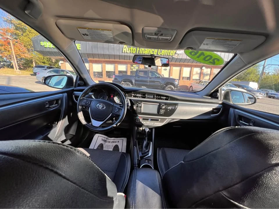 2015 Toyota Corolla 11th Gen - Image 6 of 12