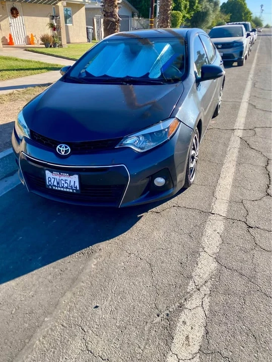 2015 Toyota Corolla 12th Gen - Image 6 of 14