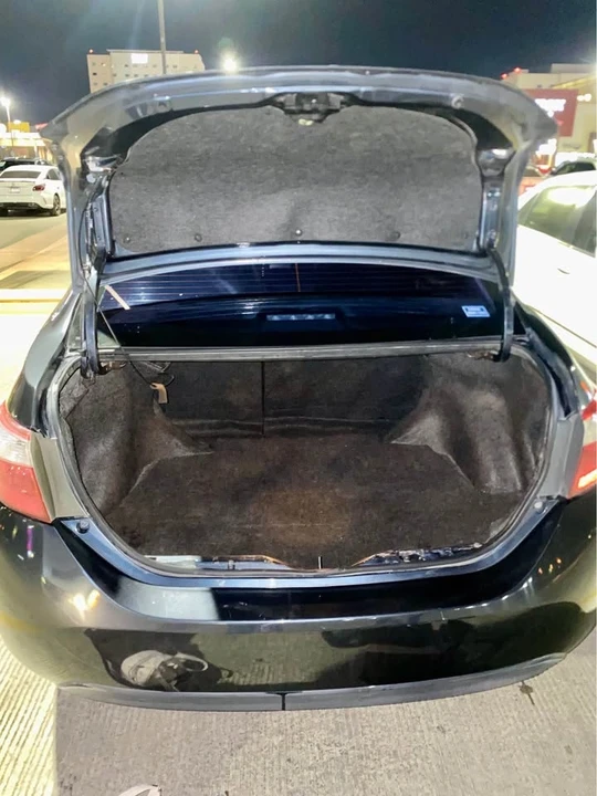 2015 Toyota Corolla 12th Gen - Image 13 of 14
