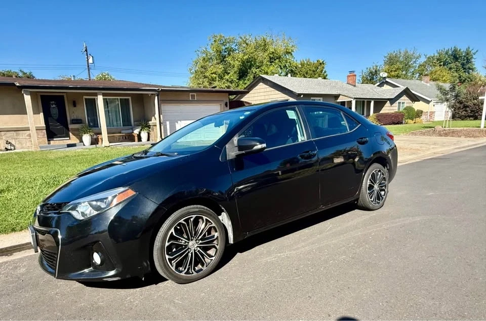 2015 Toyota Corolla 11th Gen - Image 4 of 14