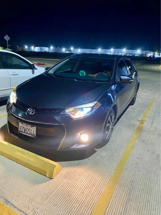 2015 Toyota Corolla 12th Gen - Image 2 of 14