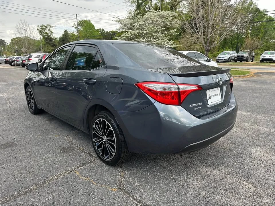 2015 Toyota Corolla 11th Gen - Image 5 of 16