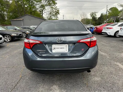 2015 Toyota Corolla 11th Gen - Image 4 of 16