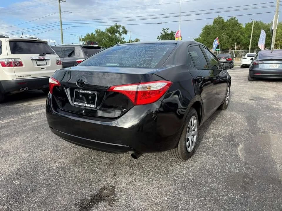 2015 Toyota Corolla 11th Gen - Image 4 of 15