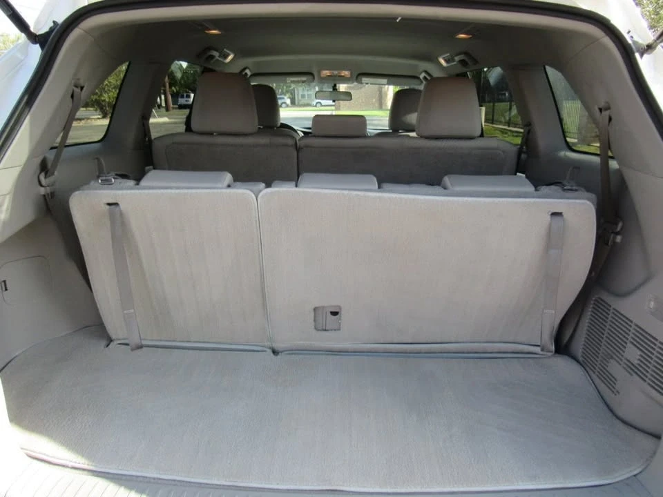 2015 Toyota Highlander - Image 11 of 19