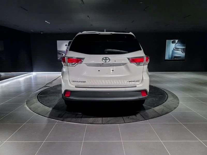 2015 Toyota Highlander - Image 7 of 20