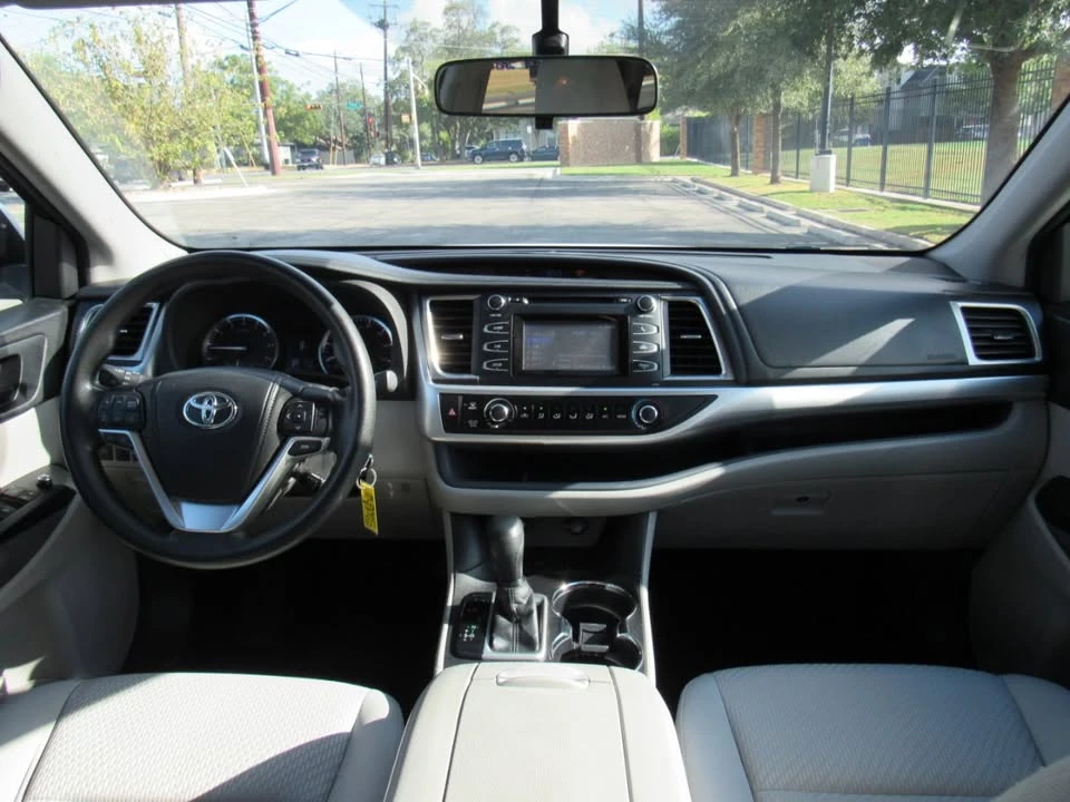 2015 Toyota Highlander - Image 19 of 19